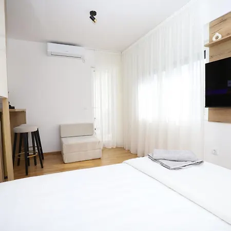 Aleksandra Vrnjacka Banja * Vrnjci