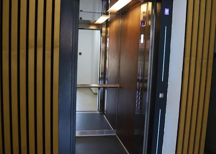 Aleksandra Vrnjacka Banja *